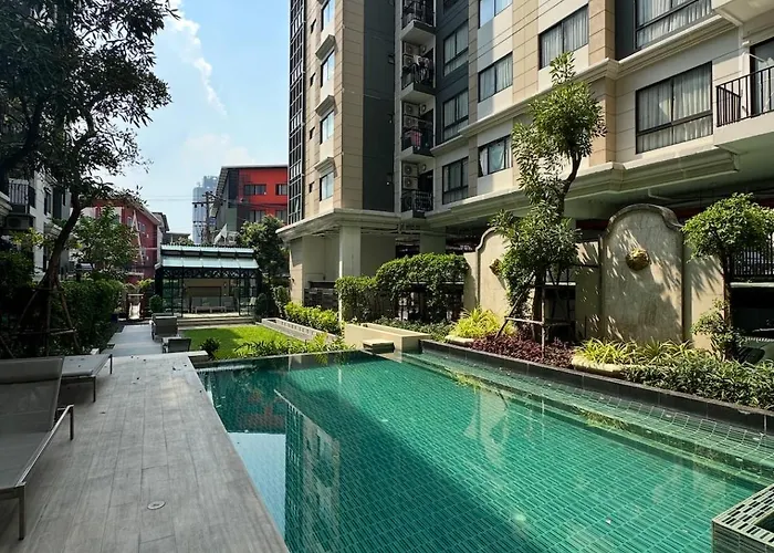 The Nest With Pool & Gym Access *