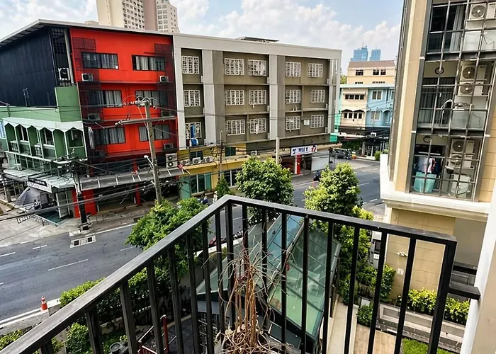 The Nest With Pool & Gym Access
