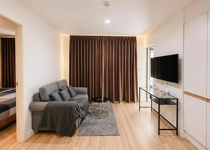 The Nest With Pool & Gym Access * 曼谷
